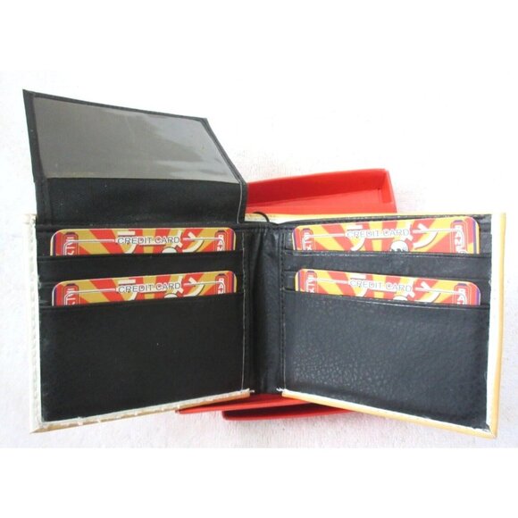 Anime Ramen Noodles Skeleton Fresh and Tasty Print Bi-Fold Vegan Leather Wallet - Picture 3 of 5